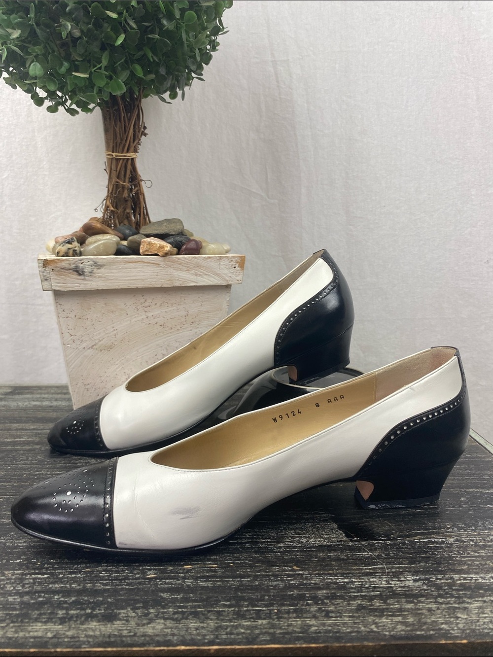 Cole Haan Black & White Color Block Low Heel Pumps 8